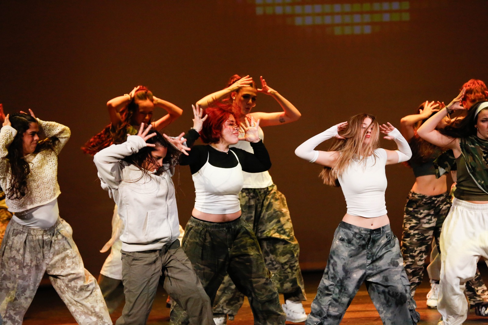Zona DANZA cantos hero